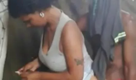Little bitch anh sec ko che sẵn sàng Mẹ kiếp