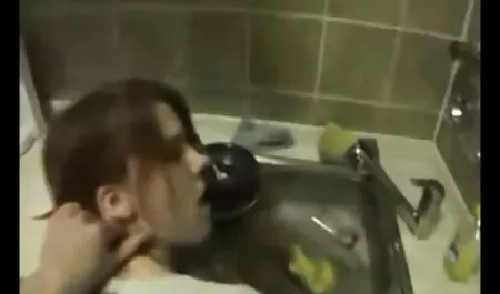 Sinh viên và p sec khong che cô ấy khe hẹp