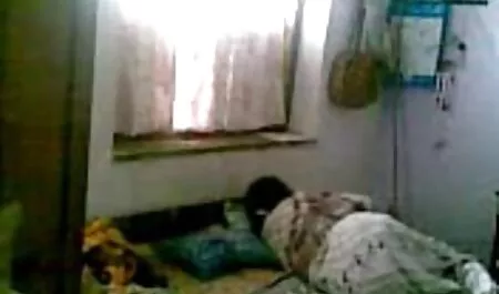 Anh chị nuôi liên tục địt nhau và dù bị mẹ bắt thế nào đi nữa thì họ vẫn không ngừng làm điều phim sec khong che gai xinh đó, nhưng vì anh chàng có một con cặc khỏe mạnh lý tưởng vào âm hộ của người đẹp và cân cho đến khi cô kết thúc vài lần và sau đó chính anh ta đã bắn đầy tinh trùng tươi của cô