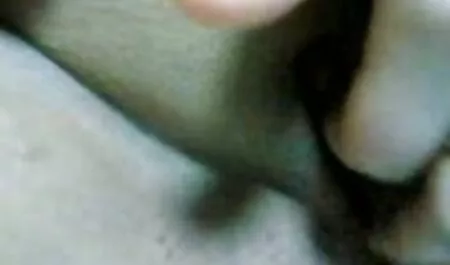 Cặp mông và bộ ngực to và sang trọng của Lena phim sec dit nhau khong che Paul đặc biệt biểu cảm trong tình yêu nóng bỏng trong ánh đèn neon