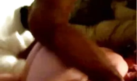 Một cô gái tóc vàng giàu có busty gọi một vài người đàn ông mạnh mẽ hơn từ công trường xây dựng của cô ấy và những người đàn ông phải thỏa mãn các lỗ của cô ấy và con điếm trực tiếp ra lệnh cho họ đụ phim sec hay khong che cô ấy đặc biệt cứng trong hậu môn và không ngần ngại xuất tinh vào bên trong