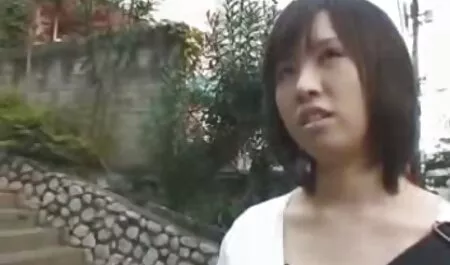 Một người đẹp nhỏ nhắn bị trừng phạt và ngủ trên sàn nhà, nhưng cô ấy muốn cầu xin sự tha thứ từ bạn trai của mình và phim sec hoc sinh khong che bú cặc anh ta, tốt, anh ta không thể không đụ cô gái xinh đẹp trong một âm hộ chặt chẽ