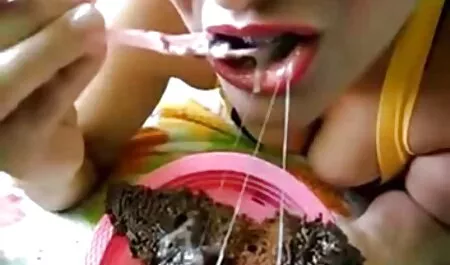 Mickey cưỡng phim sec moi khong che hiếp bạn gái của mình trong tự nhiên
