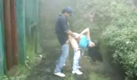 Cô ấy thích được phim sec k chăm sóc da mặt