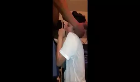 Sultry tóc vàng với titties duped trong bốn cocks, DP và Hãy làm cho hậu môn phím sec khong che chơi tập thể qua đám đông