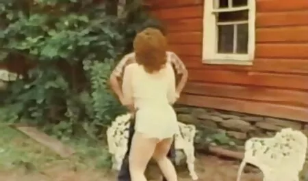 Hai nóng brunette người đẹp xem phim sec khong che với có lông pussies squirting trong khi làm tình người khổng lồ đen phallus