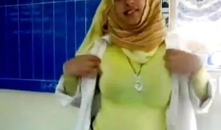 Dễ thương nhỏ y tá phim sec kg che cho miệng và Hãy trên cô ấy mặt