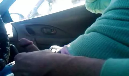 Cực hậu môn fisting phim sec che với hai tay và một nắm đấm trong đít, lỗ đít bị hủy hoại rơi ra với một hoa hồng hậu môn, thiếc hậu môn