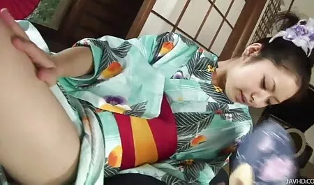 Gầy người yêu là sẵn sàng đến hiển thị độ sâu của cô ấy đít sau sự thủ dâm với đồ chơi và cứng hậu môn chơi tập thể với một sec khong tre người
