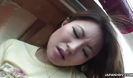 Đại úy sắp xếp phim sec che một Mẹ kiếp ngoài trời cho một người lính sexy với bím tóc